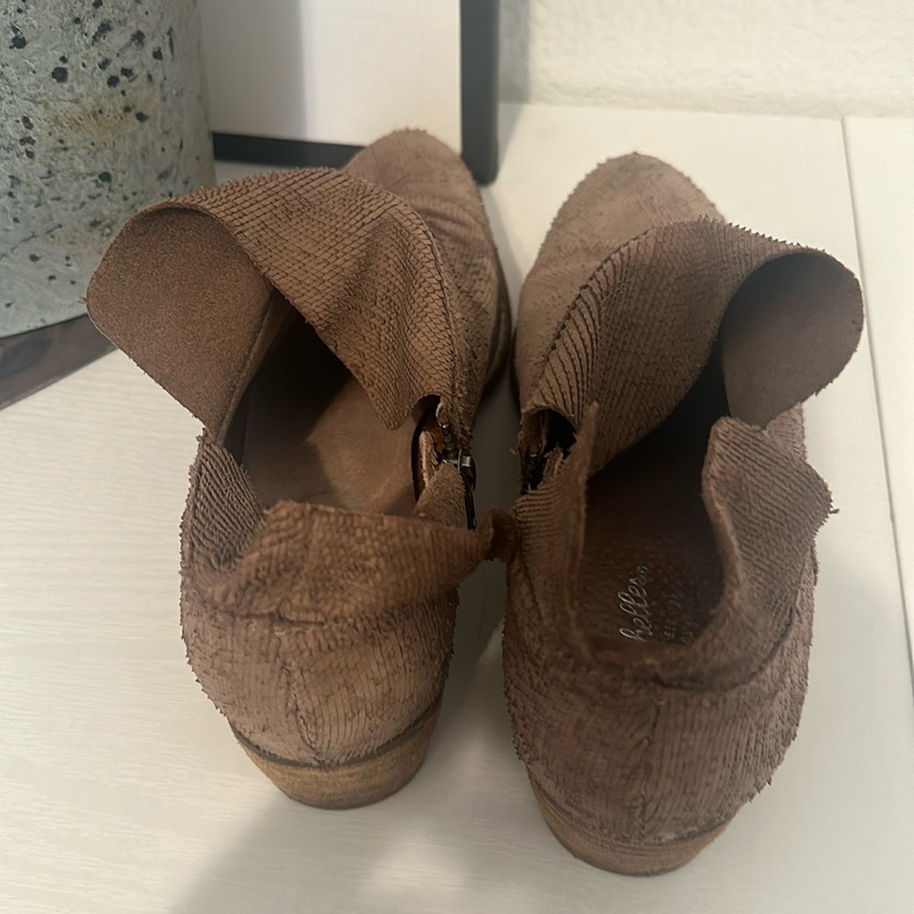 Seychelles Snare Booties View 4